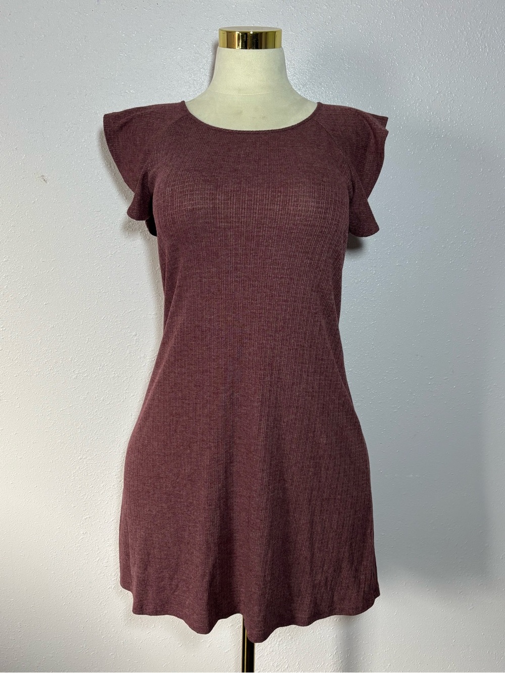Ribbed Flutter Sleeve Mini Dress in Plum